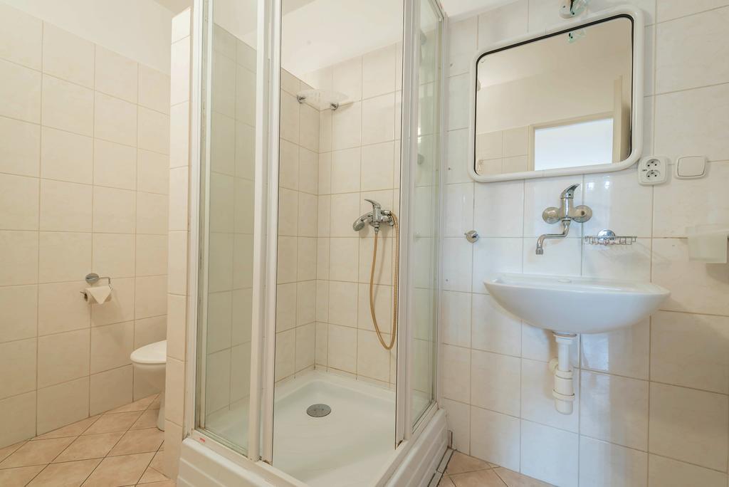 Vila Michal Bešeňová Buitenkant foto