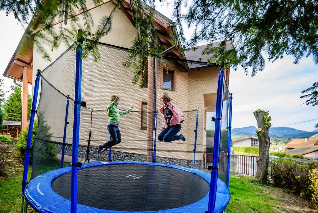 Vila Michal Bešeňová Buitenkant foto