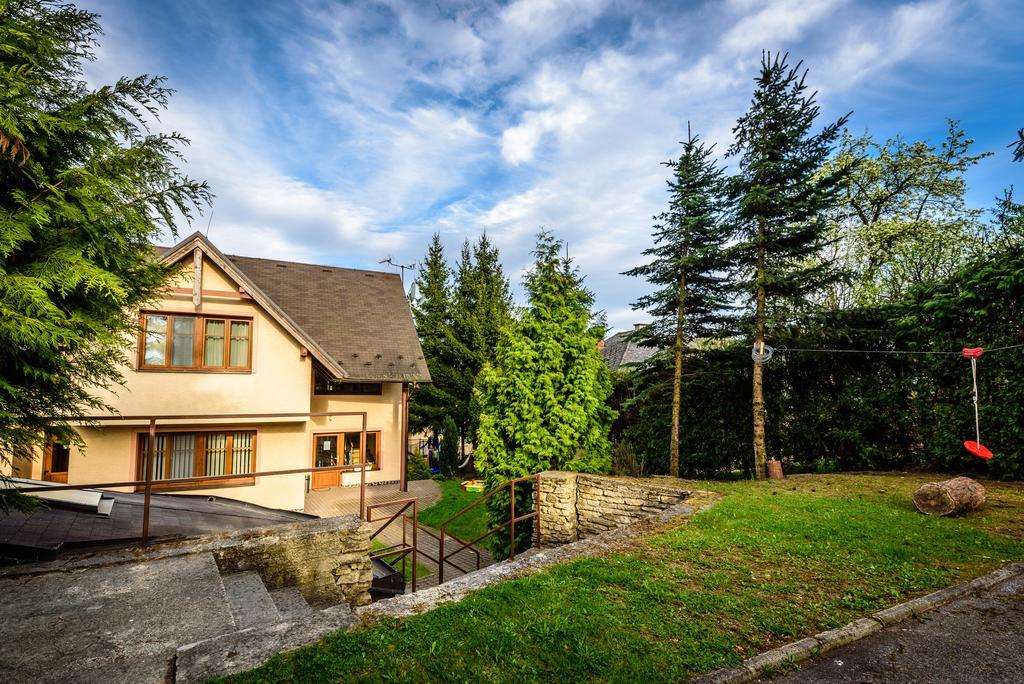Vila Michal Bešeňová Buitenkant foto
