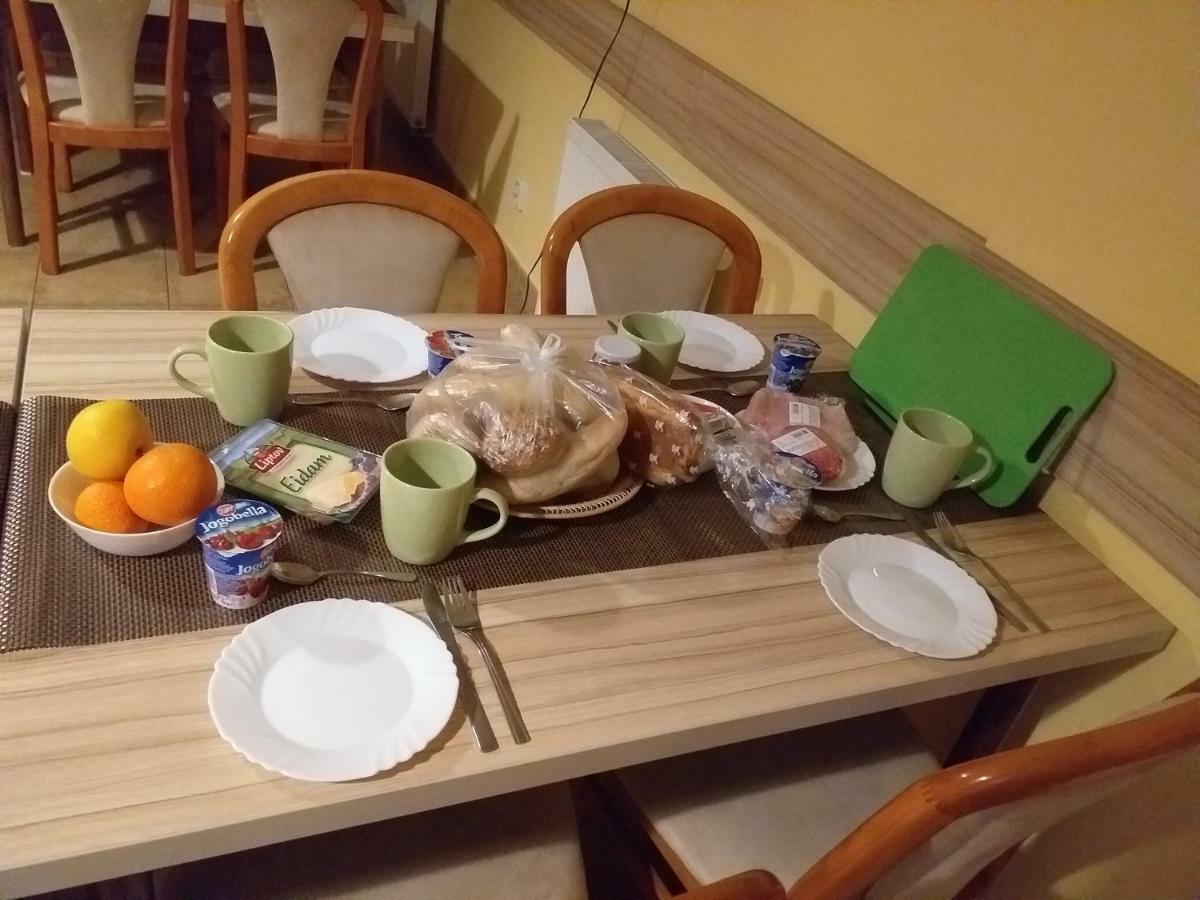Vila Michal Bešeňová Buitenkant foto