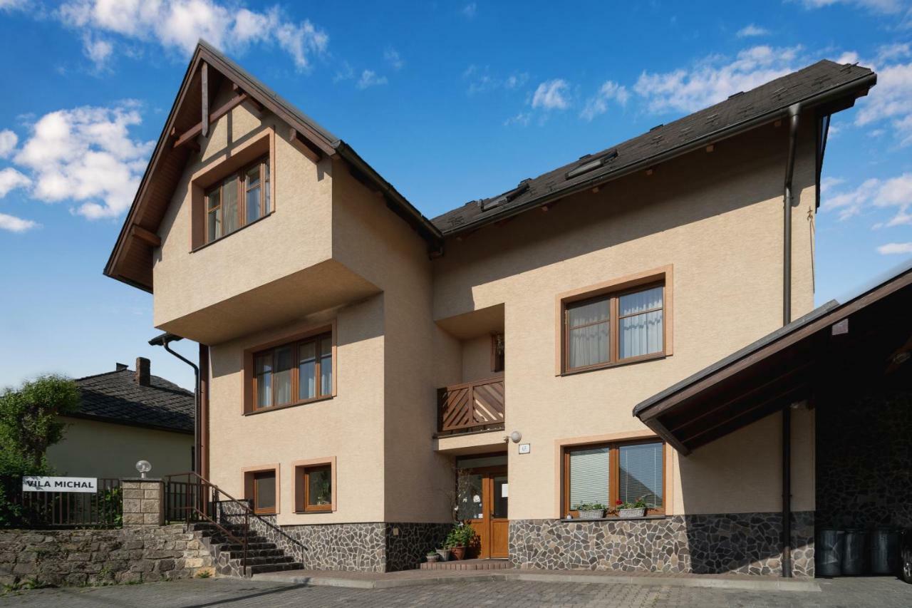 Vila Michal Bešeňová Buitenkant foto