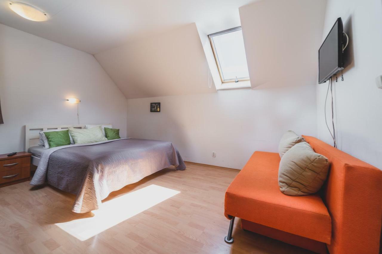 Vila Michal Bešeňová Buitenkant foto
